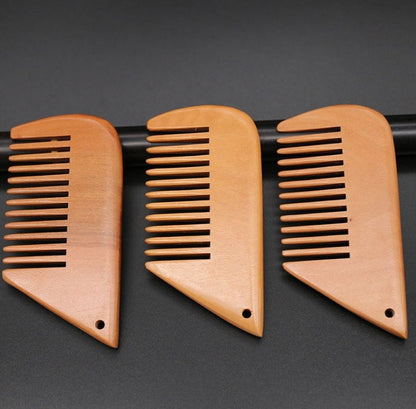 Customize Logo-New Kind Peach Wood Comb Comb Chain Beard Care Comb Pocket Size Wholesale