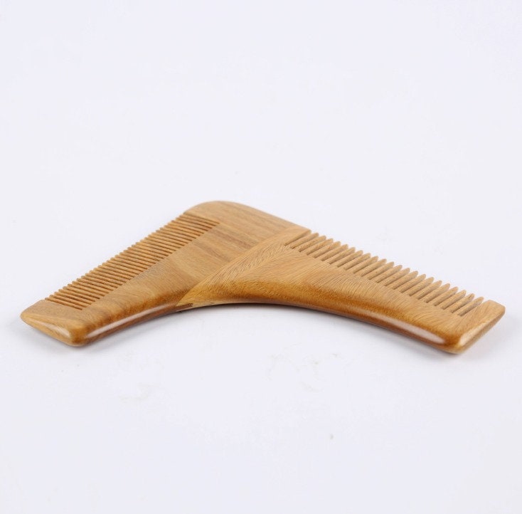 Customized Logo-Beard Shaping Tool Wood Facial Bristles Shaper Template Comb Fine and Coarse Green SandalWood Men Grooming Tool